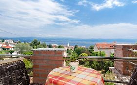Apartment Teodora - Lov100 By Interhome